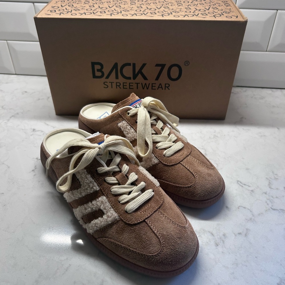 Back 70 Women's Brown Sneakers